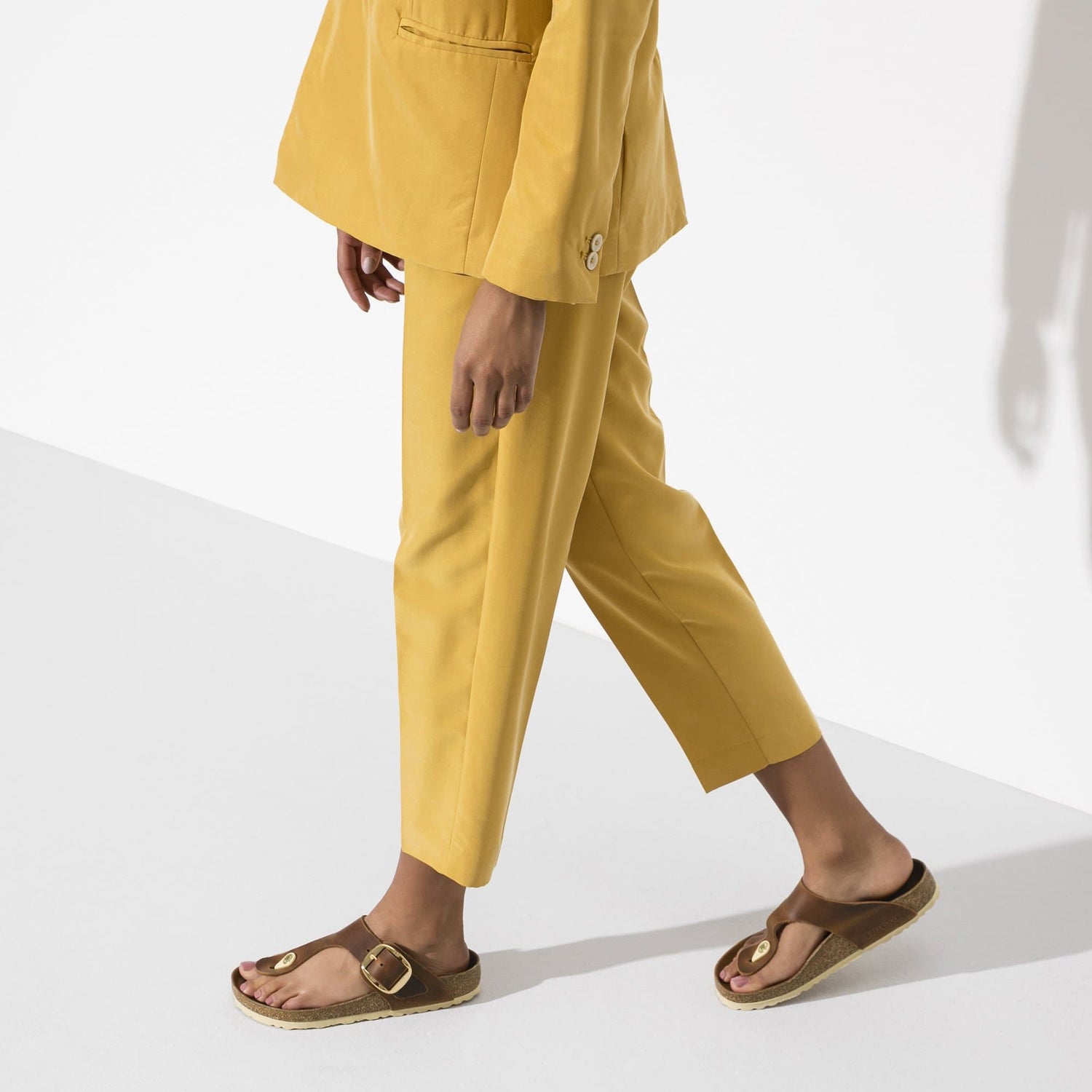 Gizeh Big Buckle Natural Leather - BIRKENSTOCK