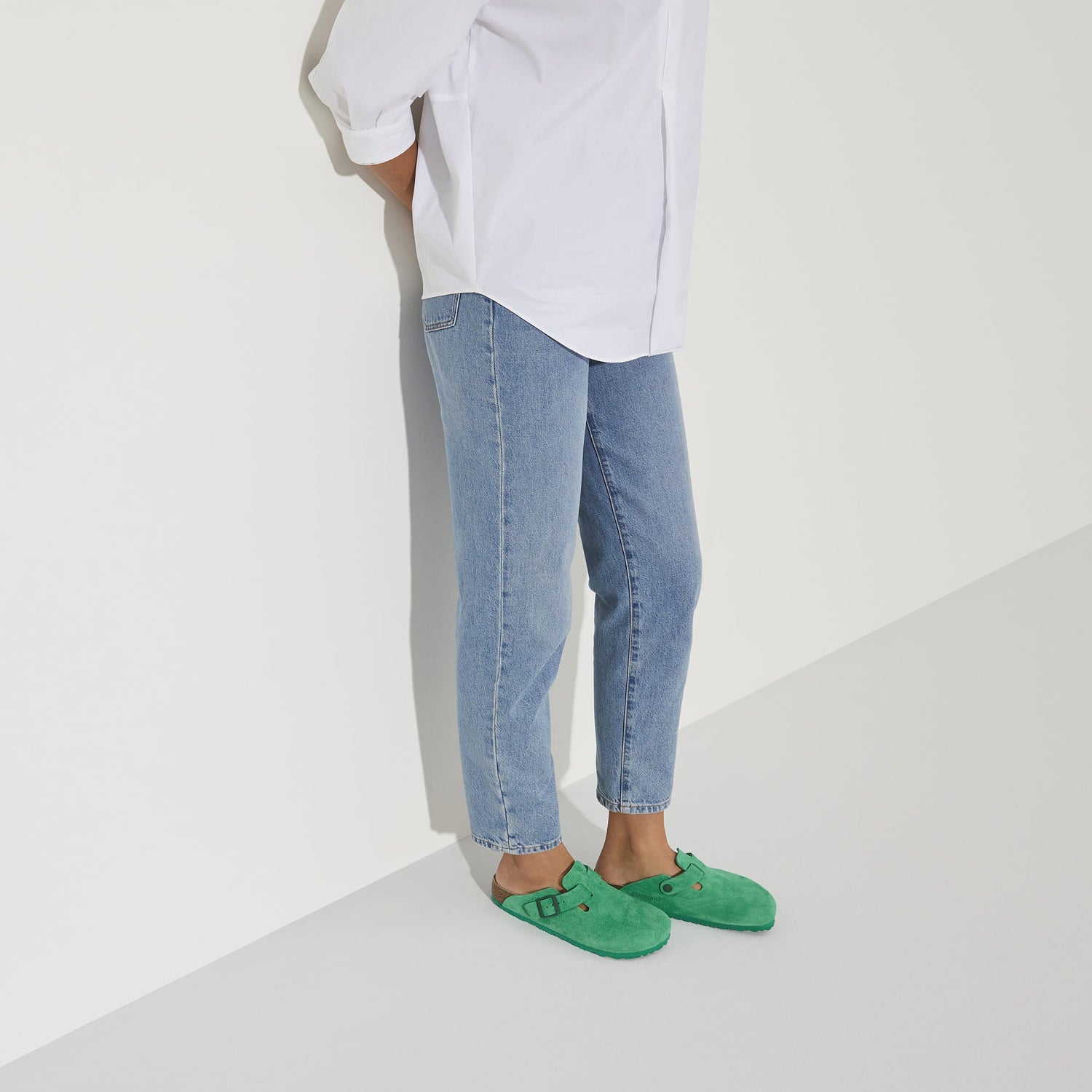 Birkesntock Green/Bold Green Boston Suede Leather Clog front look